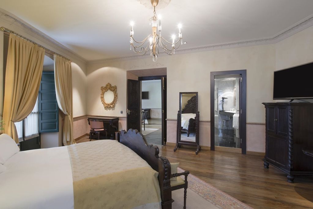 Palacio de Aviles Affiliated By Melia Exterior foto A suite at the hotel